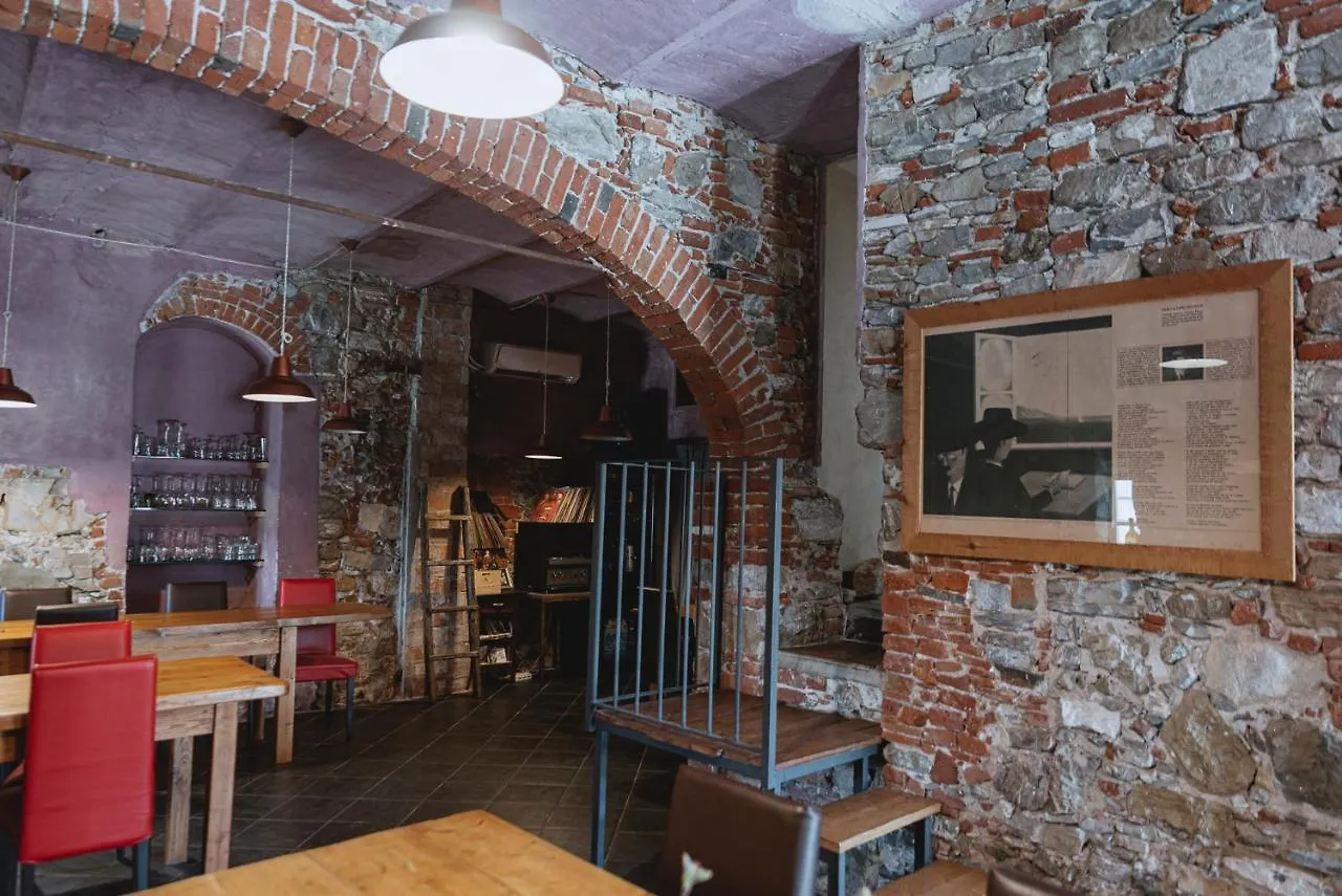 Un Angelo Alla Mia Tavola Sarzana Italy
