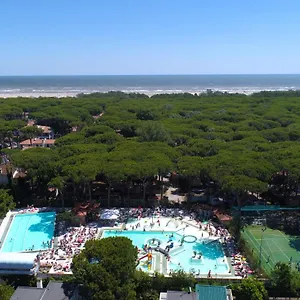 **** Campingplatz Mare E Pineta Italien
